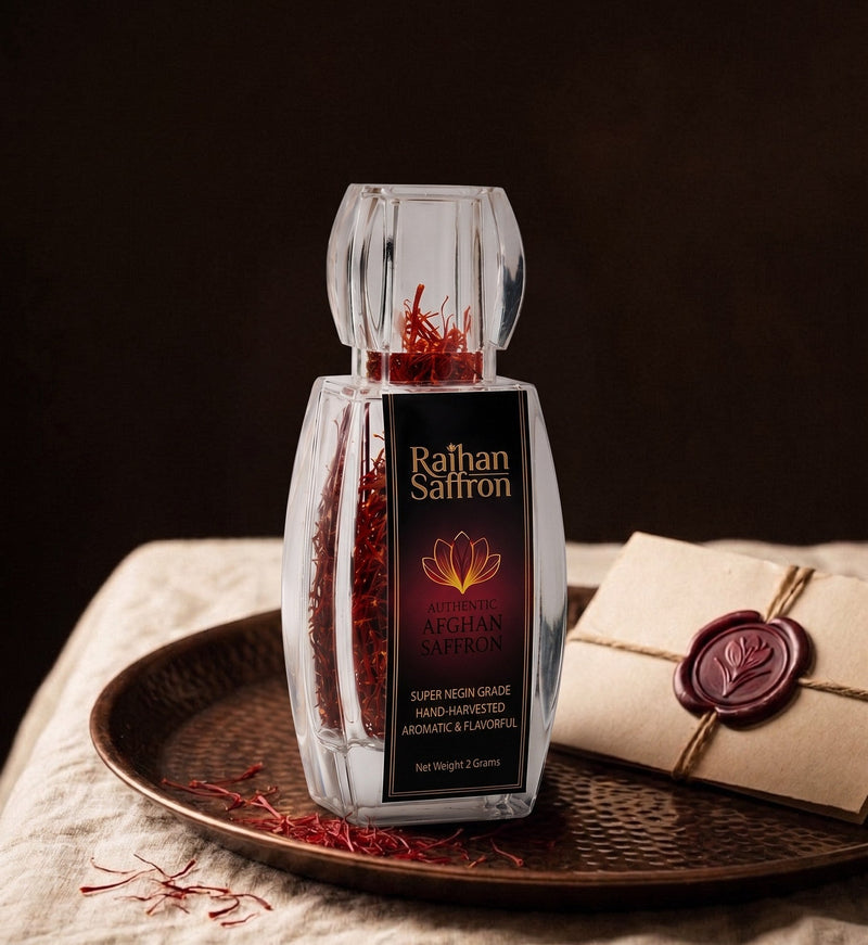 Sealed glass saffron bottle with wax seal — glass vs tin packaging