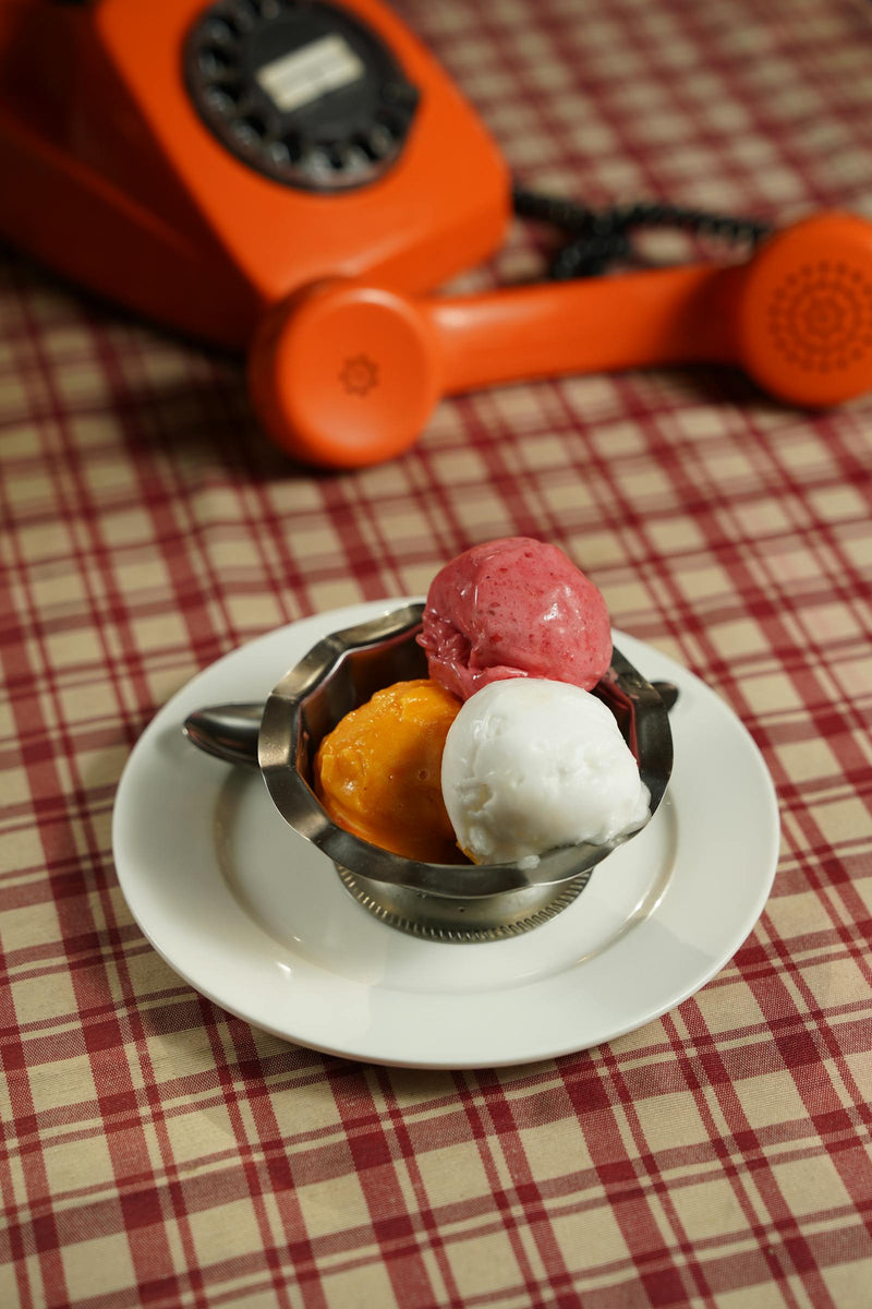 Bastani sonati — Persian saffron pistachio ice cream