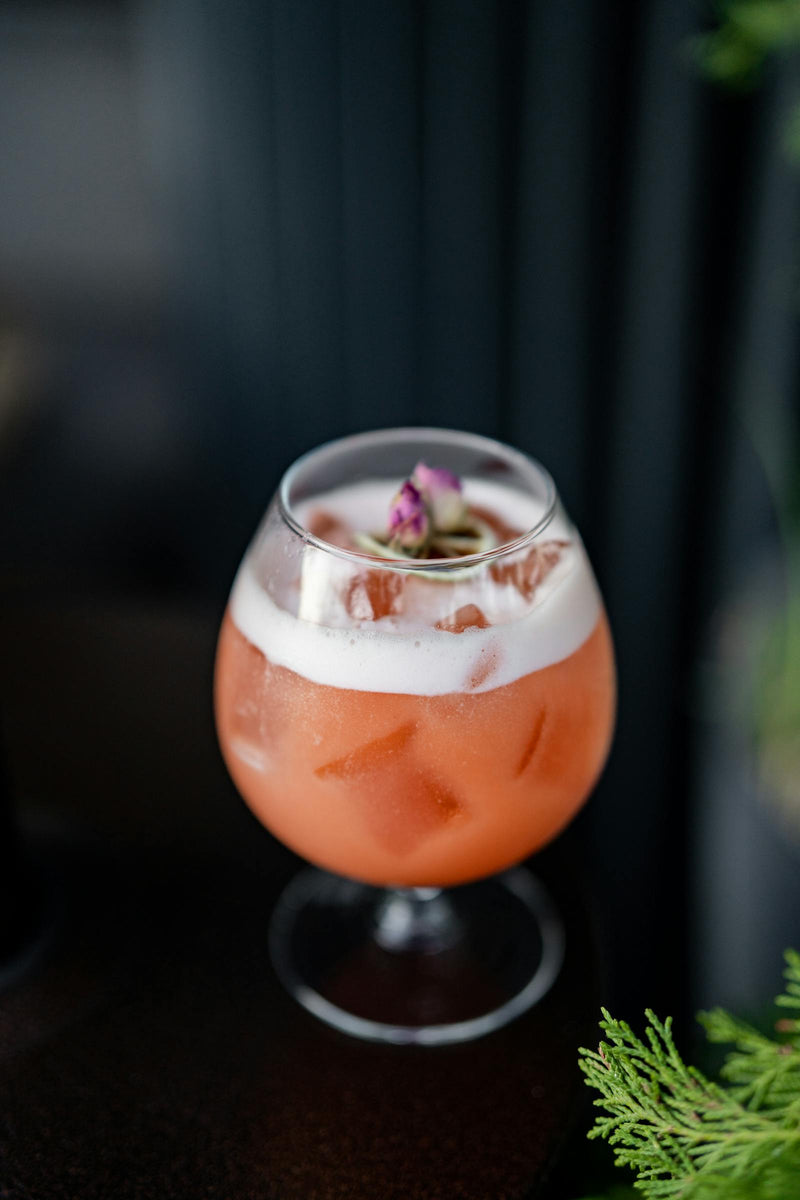 Saffron in cocktails — bloomed syrups and bitters